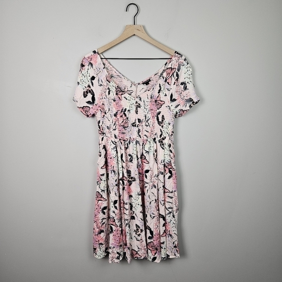 Torrid Mini Challis Smocked Skater Dress Pink Floral Butterfly 0 - Picture 2 of 9